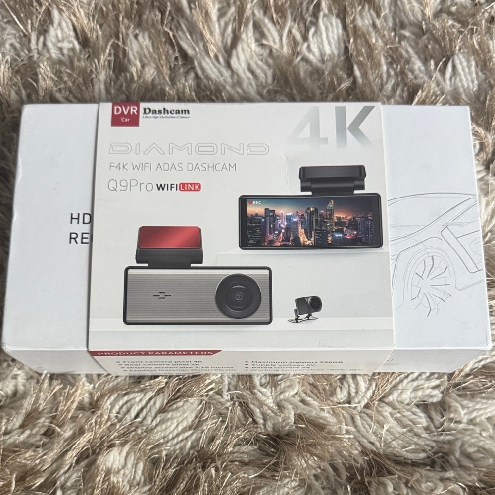 Dashcam with 4K WiFi and ADAS